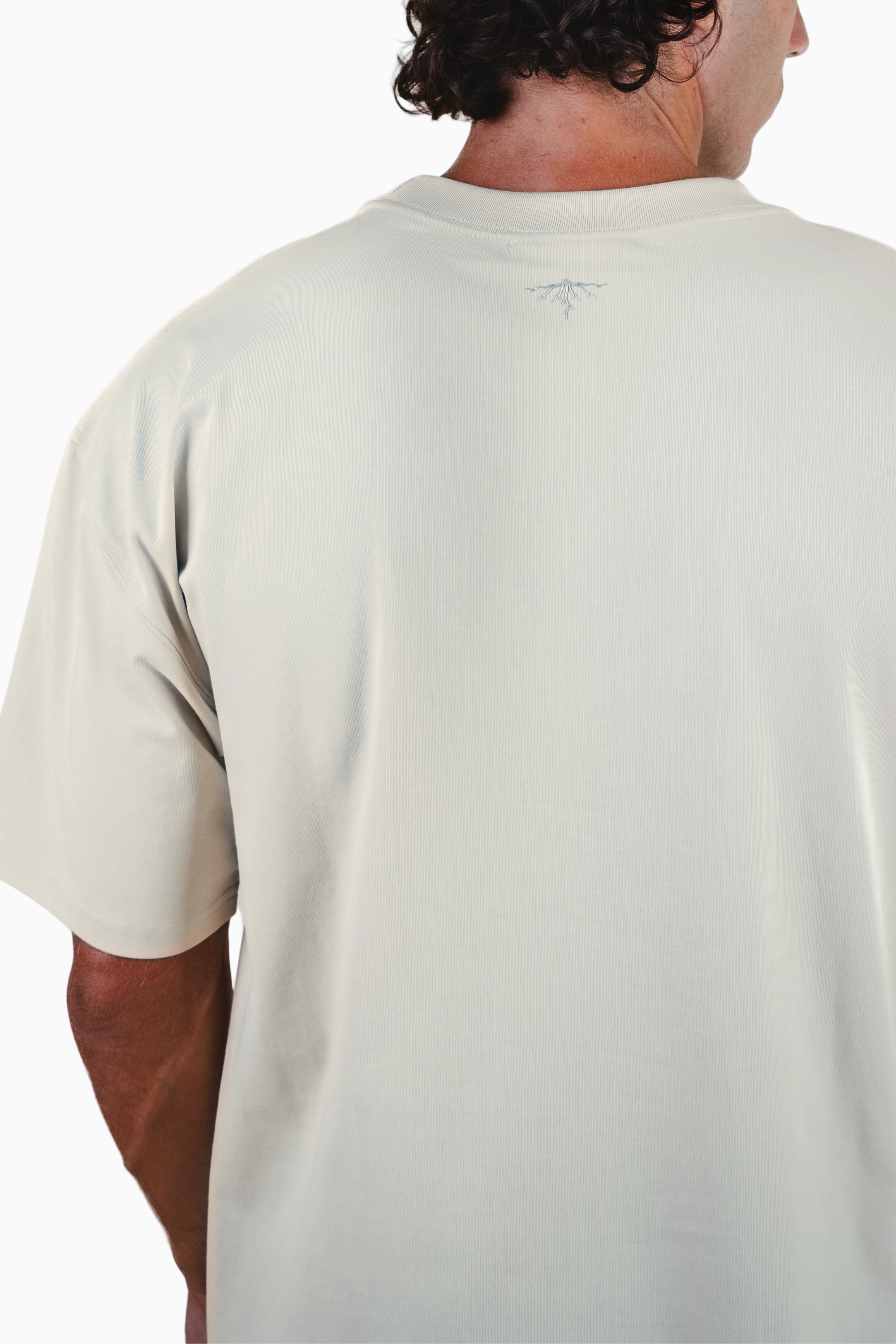 𝐎𝐕𝐄𝐑𝐒𝐈𝐙𝐄𝐃 𝐓𝐄𝐄 - Tahini Beige