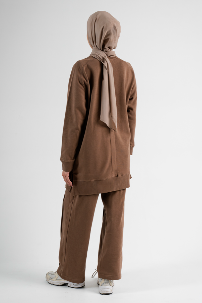 WOMEN’S CLASSIC SWEATSUIT SET - Desert Brown