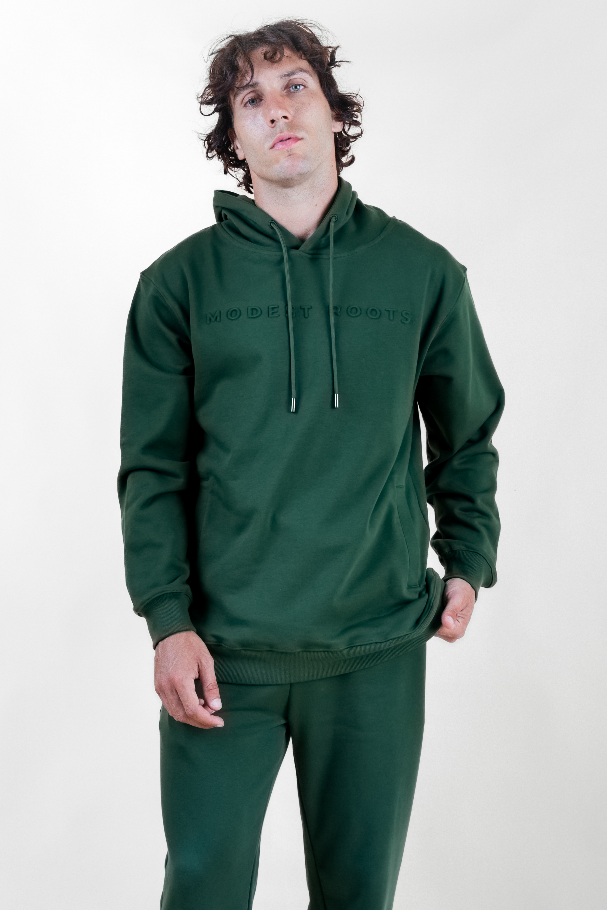 𝐂𝐎𝐌𝐅𝐎𝐑𝐓 𝐇𝐎𝐎𝐃𝐈𝐄