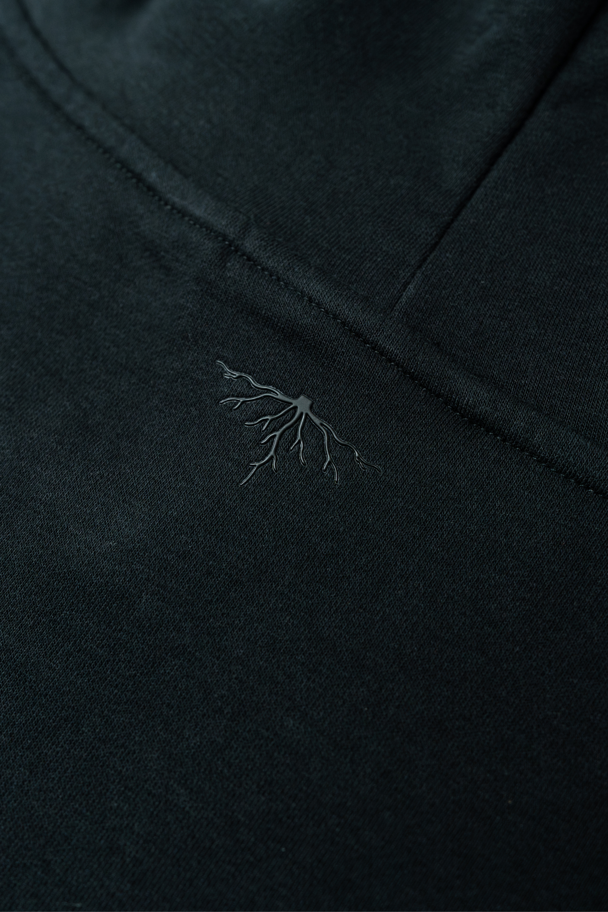 𝐂𝐎𝐌𝐅𝐎𝐑𝐓 𝐇𝐎𝐎𝐃𝐈𝐄 - Midnight Black