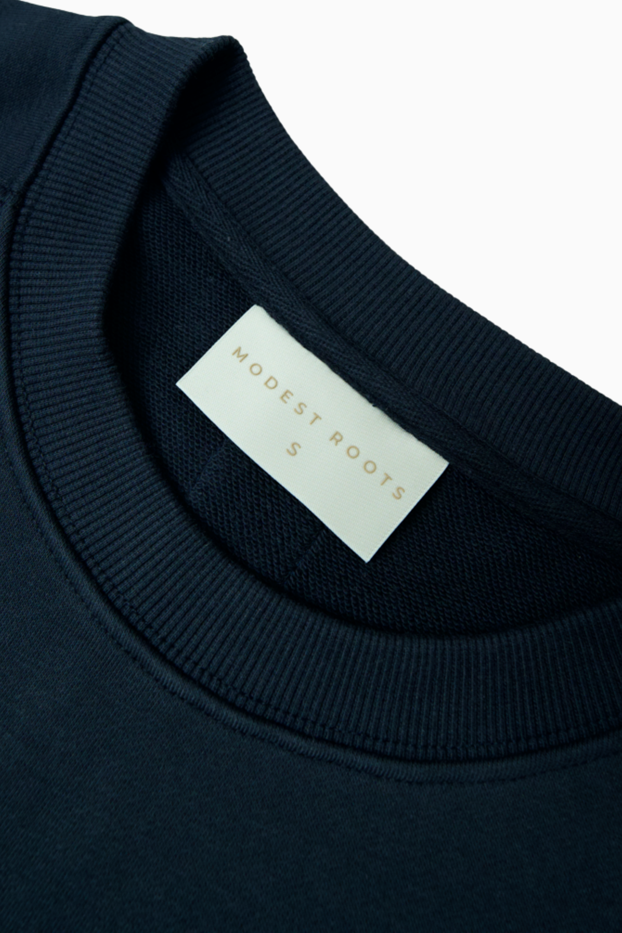 𝐖𝐎𝐌𝐄𝐍’𝐒 𝐂𝐋𝐀𝐒𝐒𝐈𝐂 𝐒𝐖𝐄𝐀𝐓𝐒𝐇𝐈𝐑𝐓