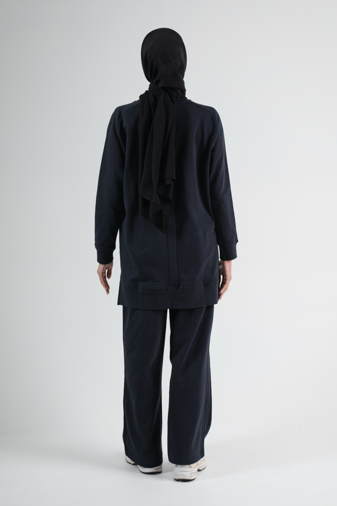 WOMEN’S CLASSIC SWEATPANTS